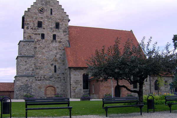 Fil:Sankt Nicolai kyrka.jpg