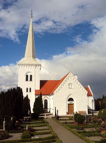 Fil:Anderslövs kyrka 1.JPG